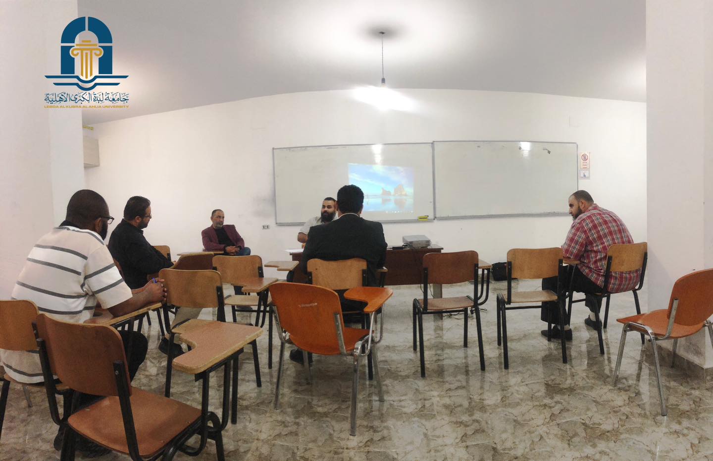 ورشة عمل بعنوان &quot;تأهيل خريجي التمويل والمصارف للعمل في المؤسسات المصرفية&quot; 